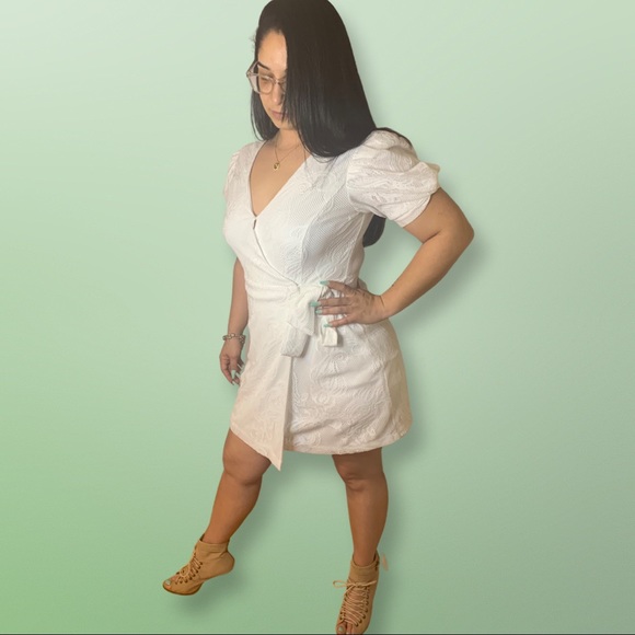 NWT Lilly Pulitzer Lace crochet romper - Picture 1 of 3